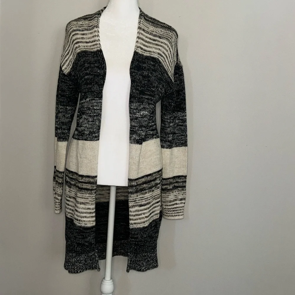GAP Neutral Striped Open Cardigan Size Small